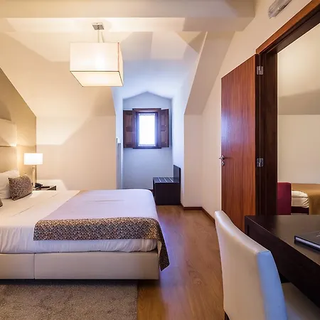 Casa Dos Ruis - 4*